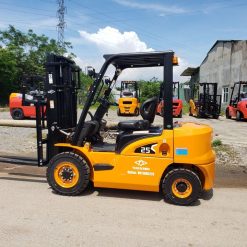 Xe nâng dầu 2.5 tấn dòng X HangCha