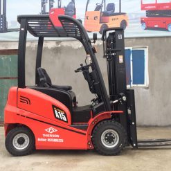 Xe nâng điện 1.5 tấn 4 bánh