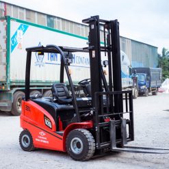 Xe nâng điện 2 tấn 4 bánh A series