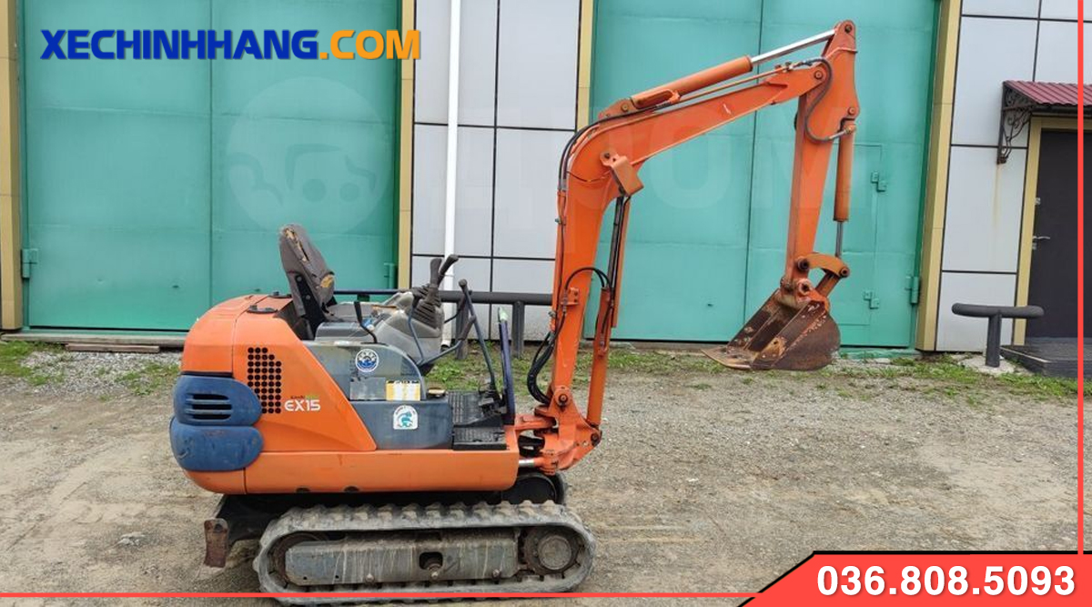 Mặt bên máy xúc mini làm vườn Hitachi Ex15