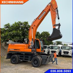 Máy xúc Doosan 210