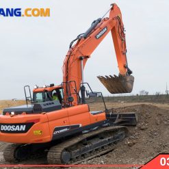 May xuc Doosan 225 gan ui