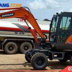 Máy xúc Doosan DX 55w cũ bánh Lốp