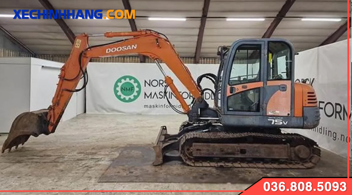 Xe cuoc 03 Doosan 75 cu