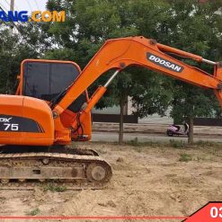 Xe cuốc Doosan Dx75 gầu 0.3 khối