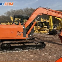 Bãi máy xúc Hitachi 70 cũ