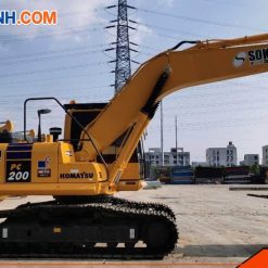 Bãi máy xúc Komatsu 200-8