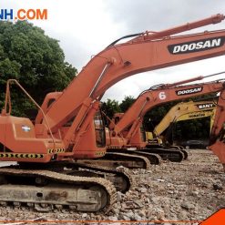 Bai may xuc dao Doosan