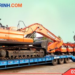 Bãi máy xúc đào Doosan 300