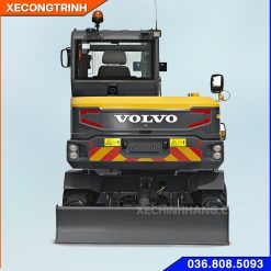 Đuôi xe Máy xúc Volvo 60