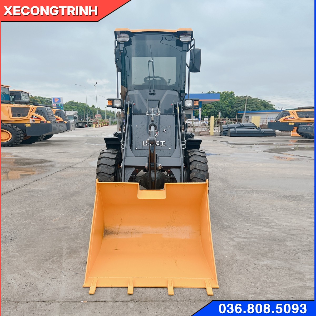 Máy Xúc Lật Mini