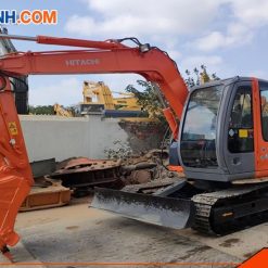 Máy xúc Hitachi 70 mới tại Xe chính Hãng