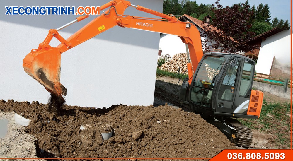 Máy xúc Hitachi 70 tại công trường