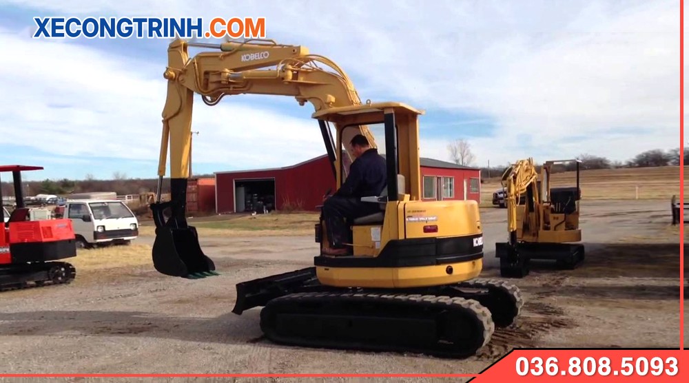 Máy xúc Kobelco 50 cũ