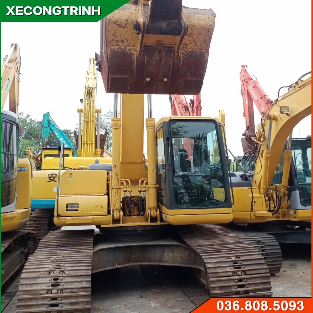 Máy xúc Komatsu 200-8 bãi