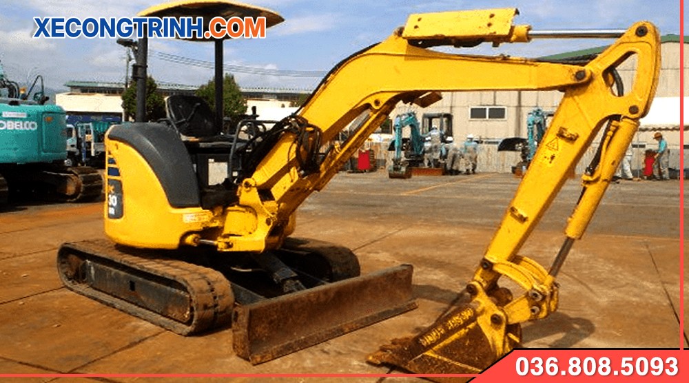 Máy xúc Komatsu CP30 cũ