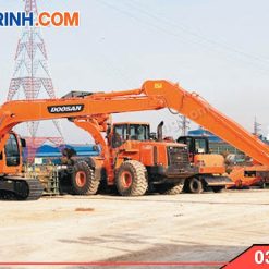 Máy xúc đào cần dài mới