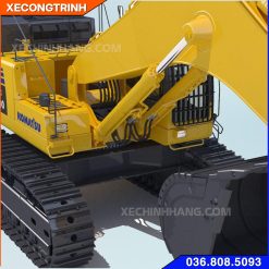 Phía trước Máy xúc Komatsu 800