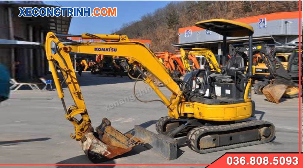Thanh lý máy đào cũ mini Cũ Komatsu PC 30