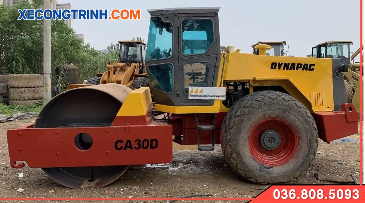 Xe Lu Dynapac CA30D banh thep 14 tan