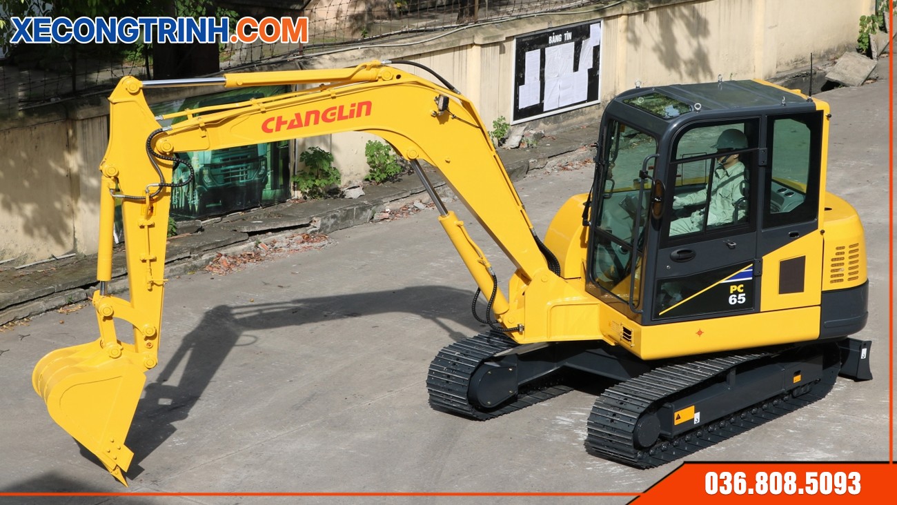 Xe cuoc Changlin 03