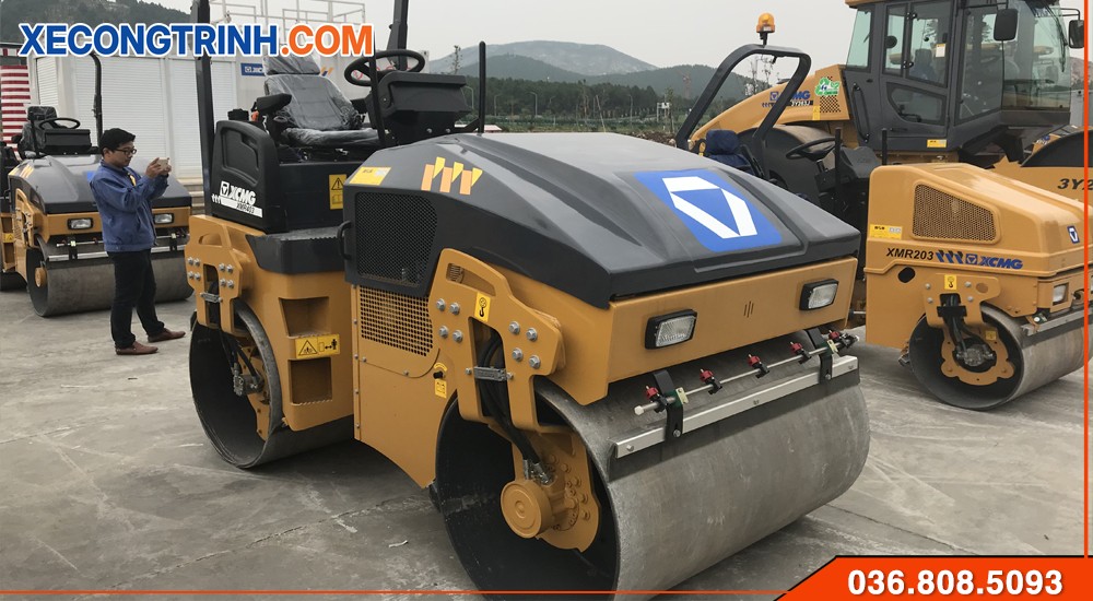 Xe lu 4 tấn mini XMR403