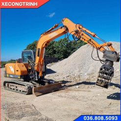 máy xúc Doosan Dx75 gắn kẹp