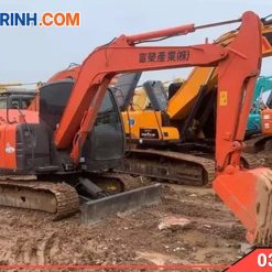 máy xúc Hitachi 60 - Xe cuốc Hitachi 05