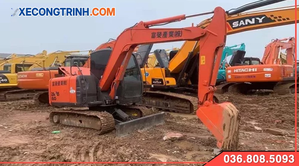 máy xúc Hitachi 60 - Xe cuốc Hitachi 05